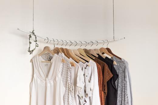Capsule Wardrobe: A Guide for an Eco-Conscience Consumer - GIBIE