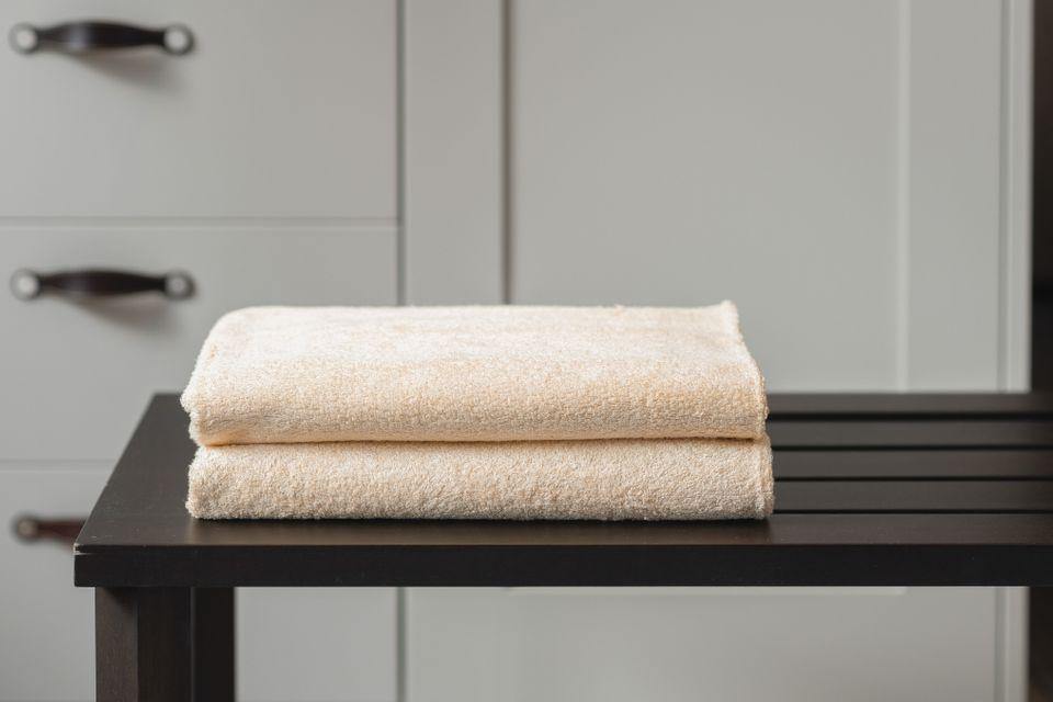 Double Bath Towel - Rust Cream - GIBIE