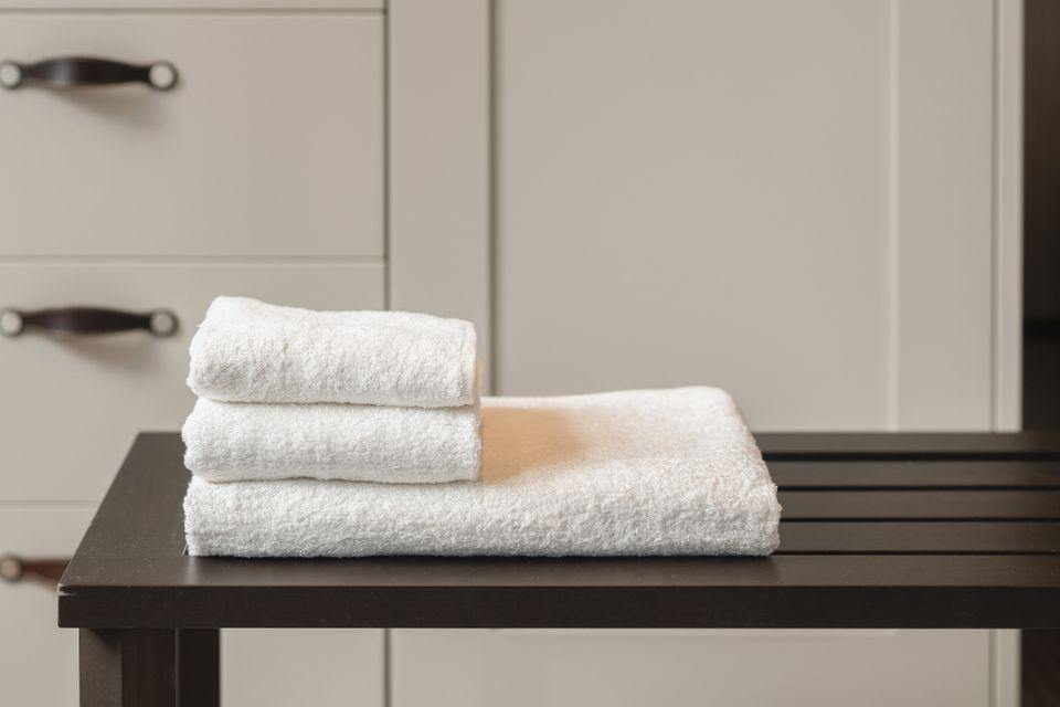 Double Ayurvedic Hand Towels - Sun White - GIBIE