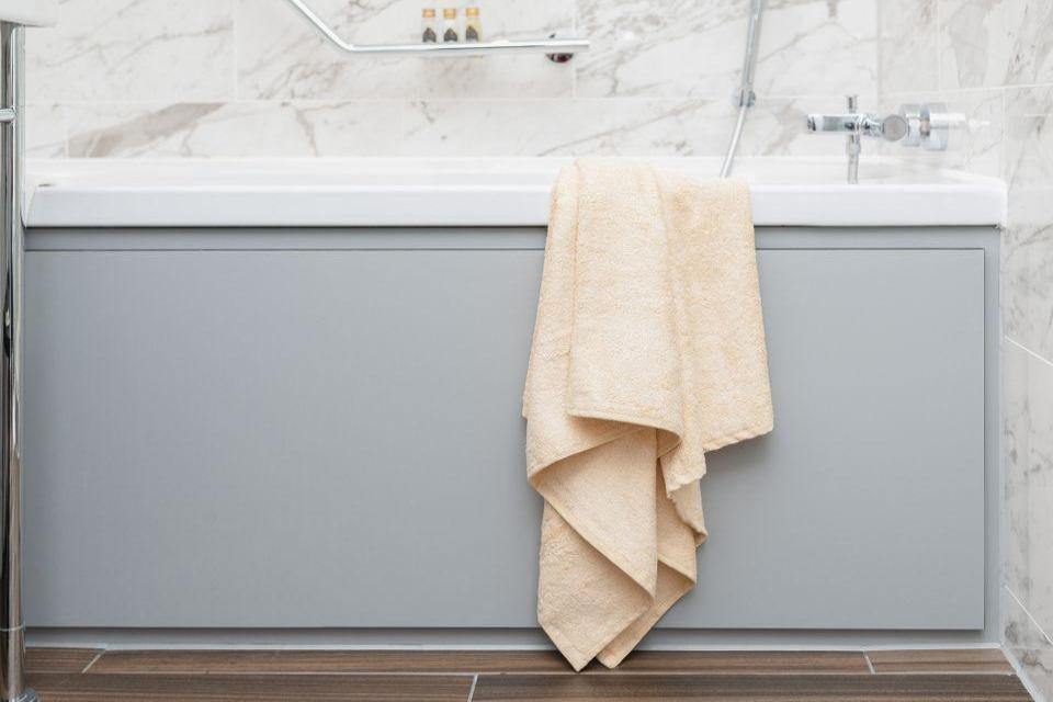 Ayurvedic Bath Towel - Rust Cream - GIBIE