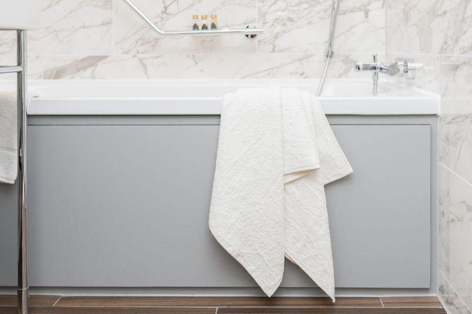 Double Bath Towels - Sun White - GIBIE